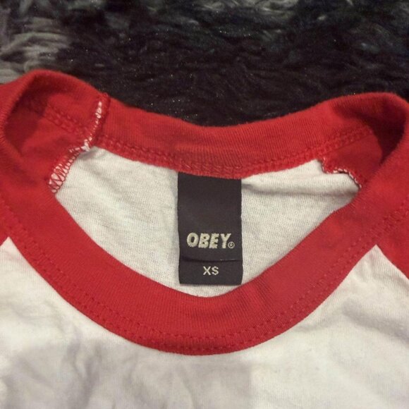 Obey baseball t-shirt - Picture 3 of 3